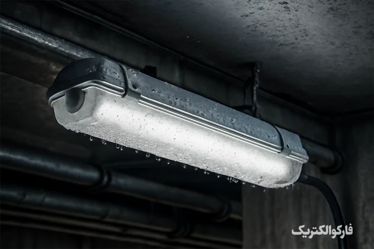 چراغ ترایپروف LED صنعتی ضدآب با بدنه مقاوم افراتاب